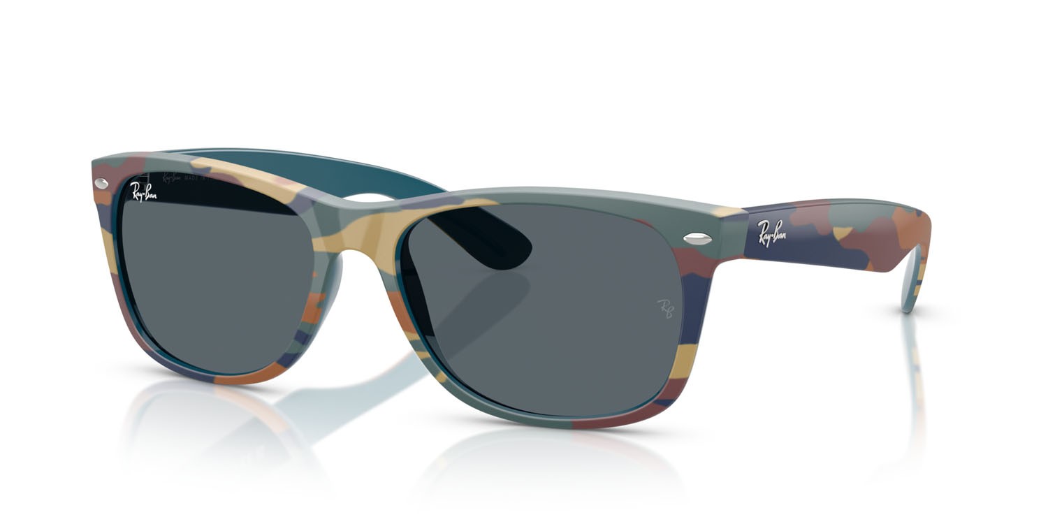 Sonnenbrillen Ray-Ban New Wayfarer RB 2132 (6824R5) farbe blue & blue camuflage form quadratisch gläser blu