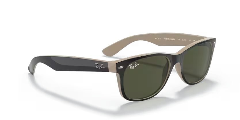 Sonnenbrillen Ray-Ban New Wayfarer Color Mix RB 2132 (875) farbe top black on beige form quadratisch gläser crystal green