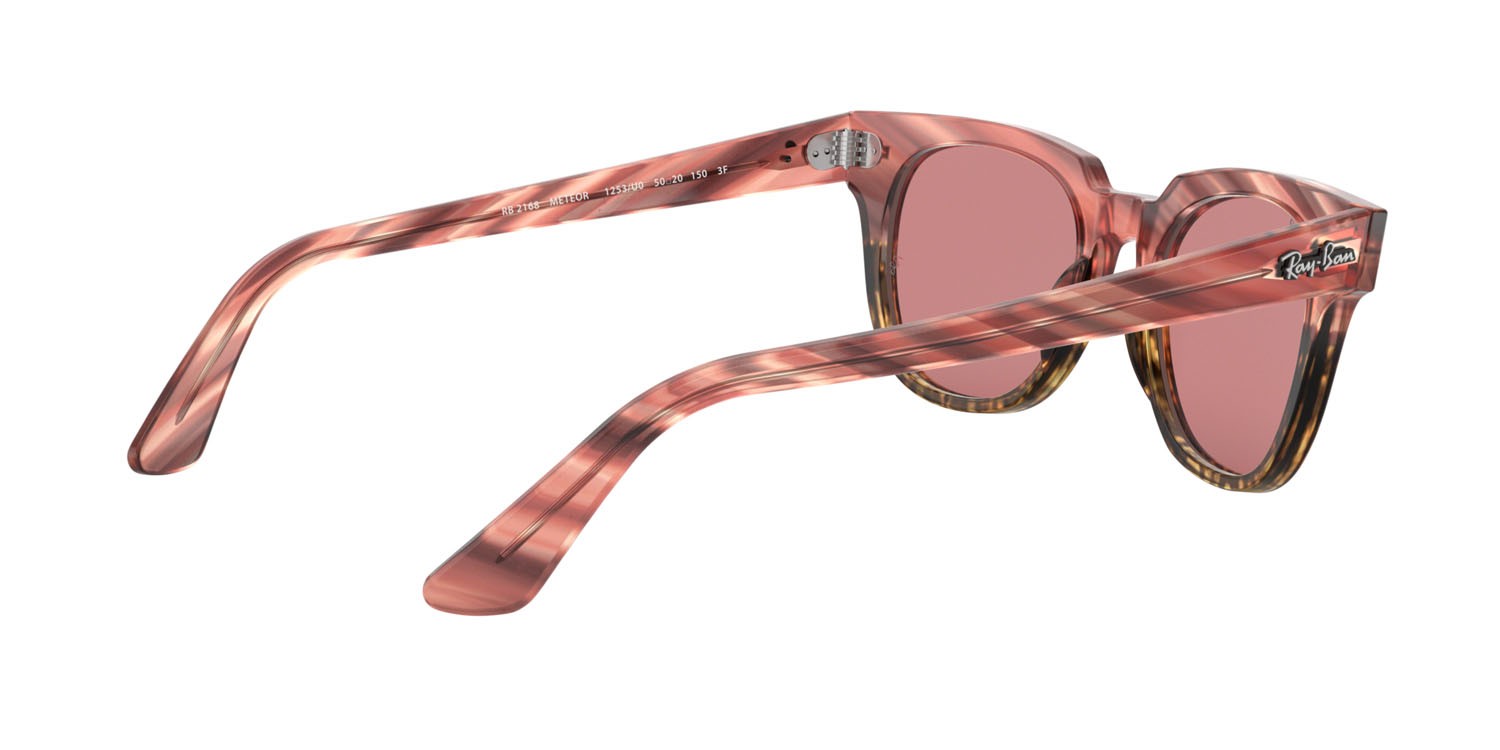 Sunglasses Ray-Ban Meteor RB 2168 (1253U0) color beige e rosa striato shape square lenses fotocromatica violetto specchiato oro