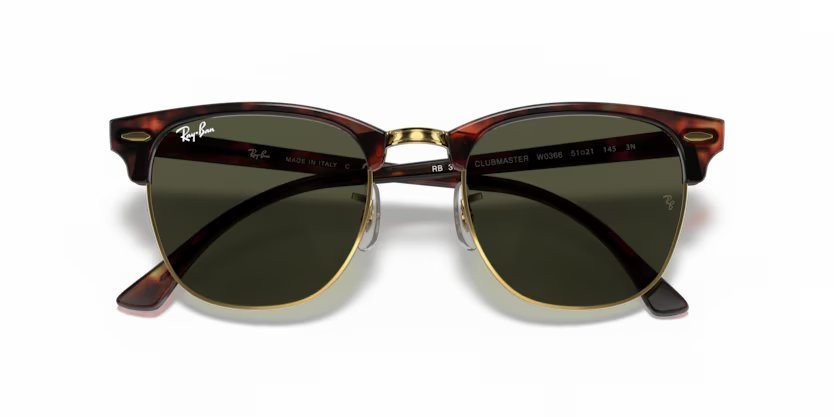 Sunglasses Ray-Ban Clubmaster Classic RB 3016 (W0366) color mock tortoise/ arista shape browline lenses green