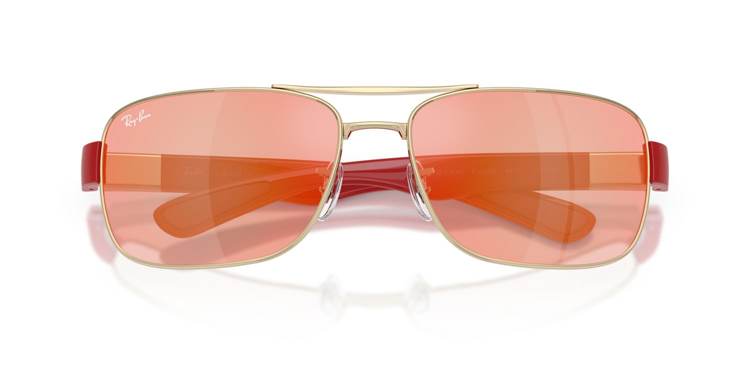 Sonnenbrillen Ray-Ban Scuderia Ferrari RB 3763M (F1216Q) farbe argento form quadratisch gläser marrone specchiata rosso/giallo