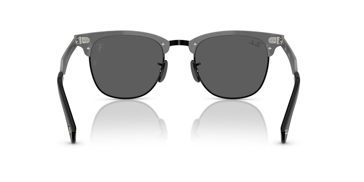 Sonnenbrillen Ray-Ban Scuderia Ferrari RB 3807M (F108K8) farbe grigio spazzolato su nero form quadratisch gläser polarizzata grigio scuro