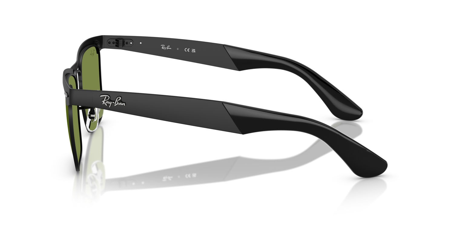 Occhiali da sole Ray-Ban Wayfarer Deluxe RB 3875 (006/4E) colore nero opaco forma quadrato lenti verde