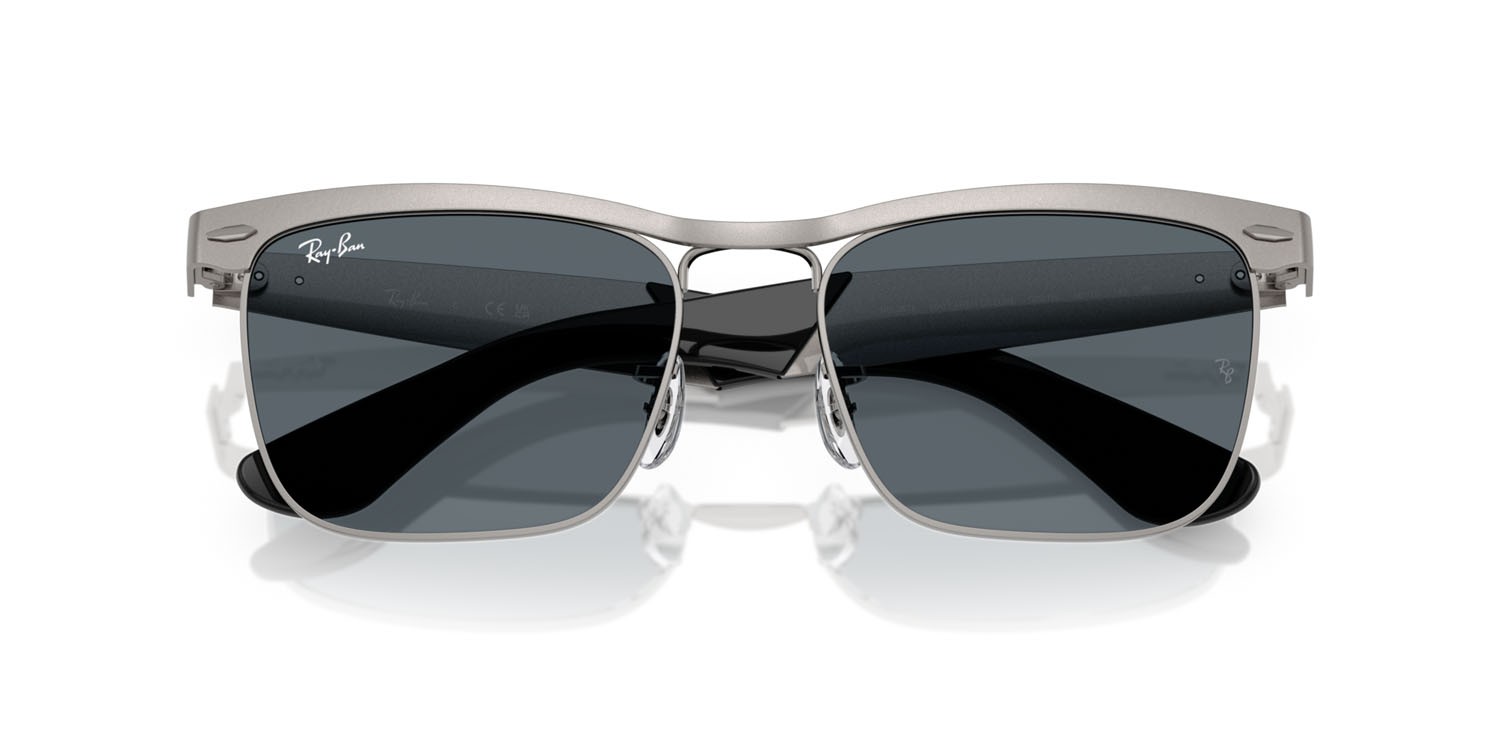 Occhiali da sole Ray-Ban Wayfarer Deluxe RB 3875 (029/R5) colore canna di fucile sabbiato su canna di fucile forma quadrato lenti blu