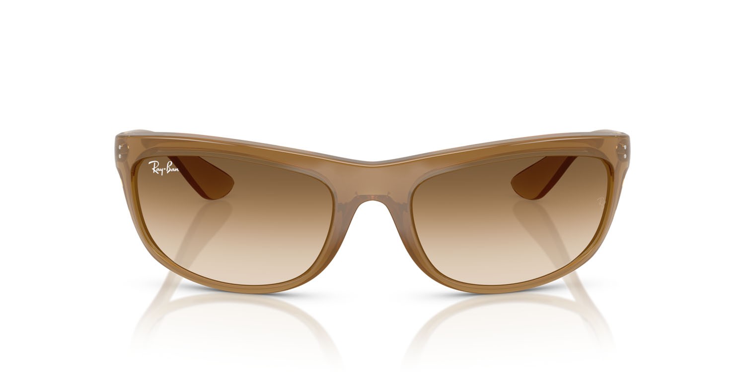 Occhiali da sole Ray-Ban Balorama RB 4089 (678951) colore marrone chiaro opalino forma rettangolare lenti trasparente sfumato marrone