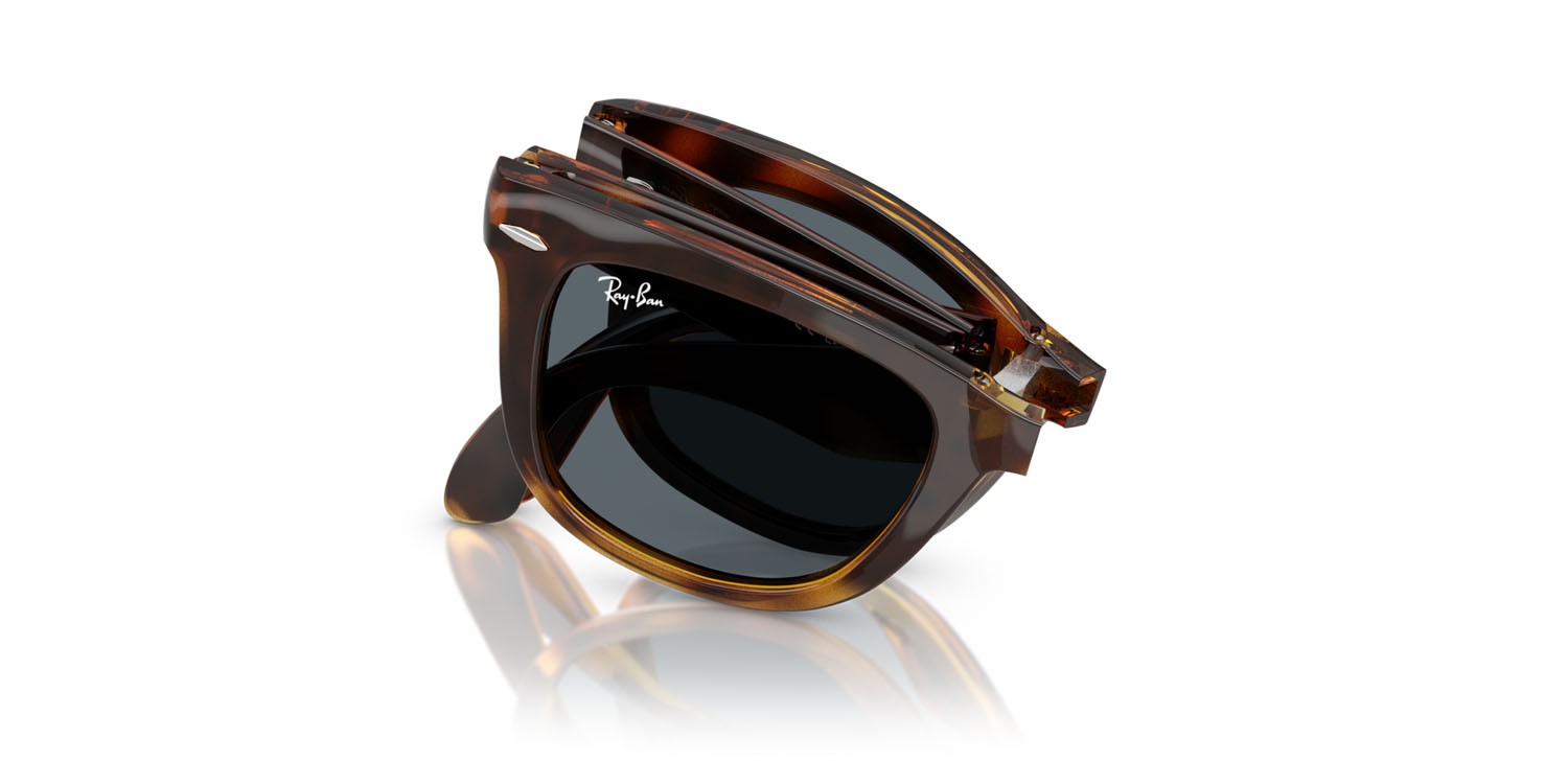 Occhiali da sole Ray-Ban Folding Wayfarer RB 4105 (710/R5) colore havana forma quadrato lenti blu