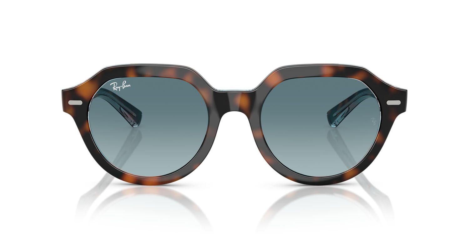 Occhiali da sole Ray-Ban Gina RB 4399 (14133M) colore havana scuro su multicolor forma quadrato lenti blu sfumato grigio