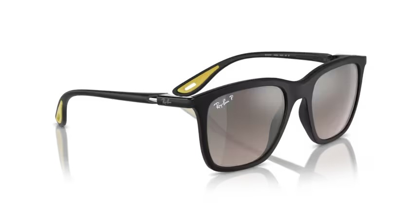 Sonnenbrillen Ray-Ban Scuderia Ferrari Sainz Special Edition 2024 RB 4433M (F6025J) farbe nero form quadratisch gläser argento