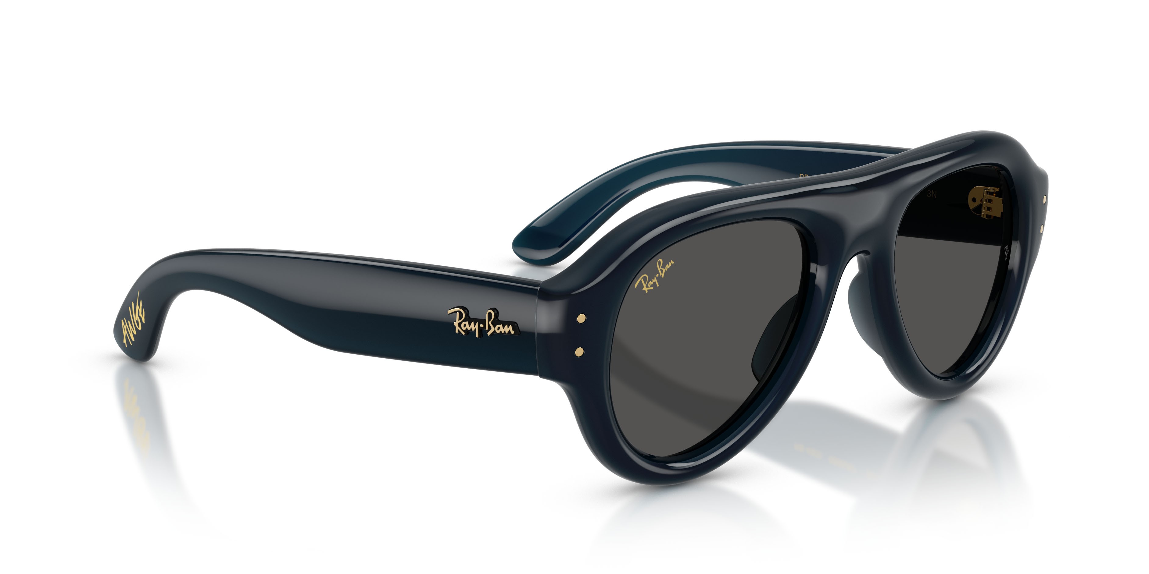 Occhiali da sole Ray-Ban Aviator Puffer RB 4925 (689587) colore blu trasparente forma aviator lenti ultra black
