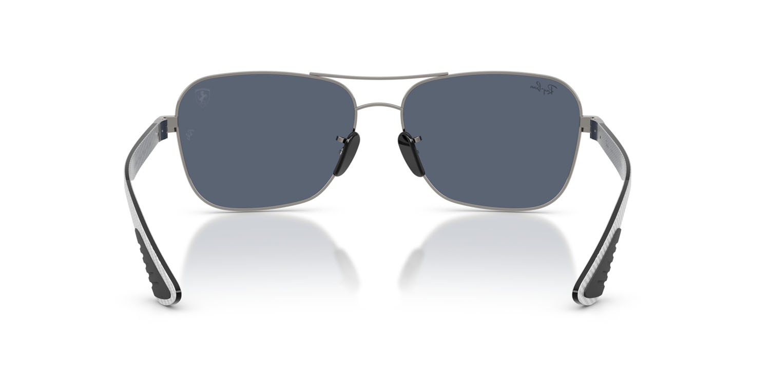 Occhiali da sole Ray-Ban Scuderia Ferrari RB 8336M (F11687) colore gunmetal forma quadrato lenti grigio scuro