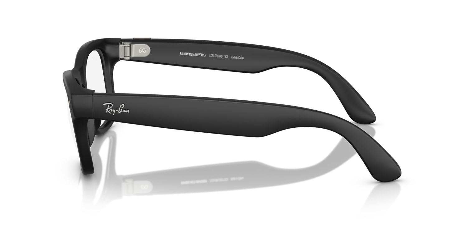 Occhiali da sole Ray-Ban Meta Smart Glasses Wayfarer RW 4006 (601S1M) colore nero forma quadrato lenti trasparente/verde grafite