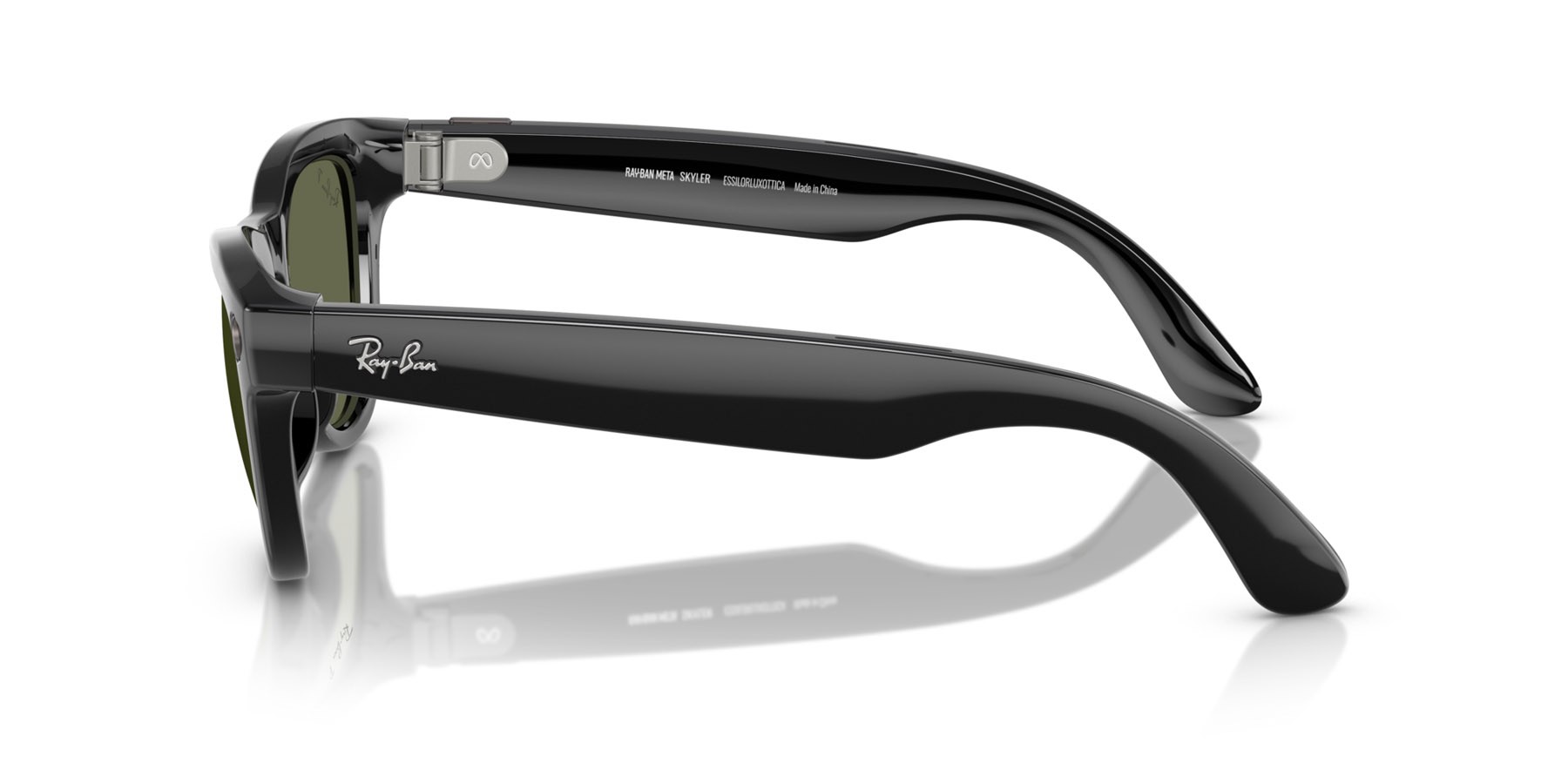 Occhiali da sole Ray-Ban Meta Smart Glasses Skyler RW 4010 (601/9A) colore nero forma cat eye lenti verde
