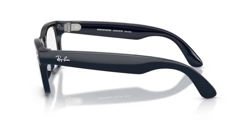 Occhiali da sole Ray-Ban Meta AI Glasses Wayfarer RW 4012 (6628MF) colore blu cosmico forma quadrato lenti trasparente/zaffiro