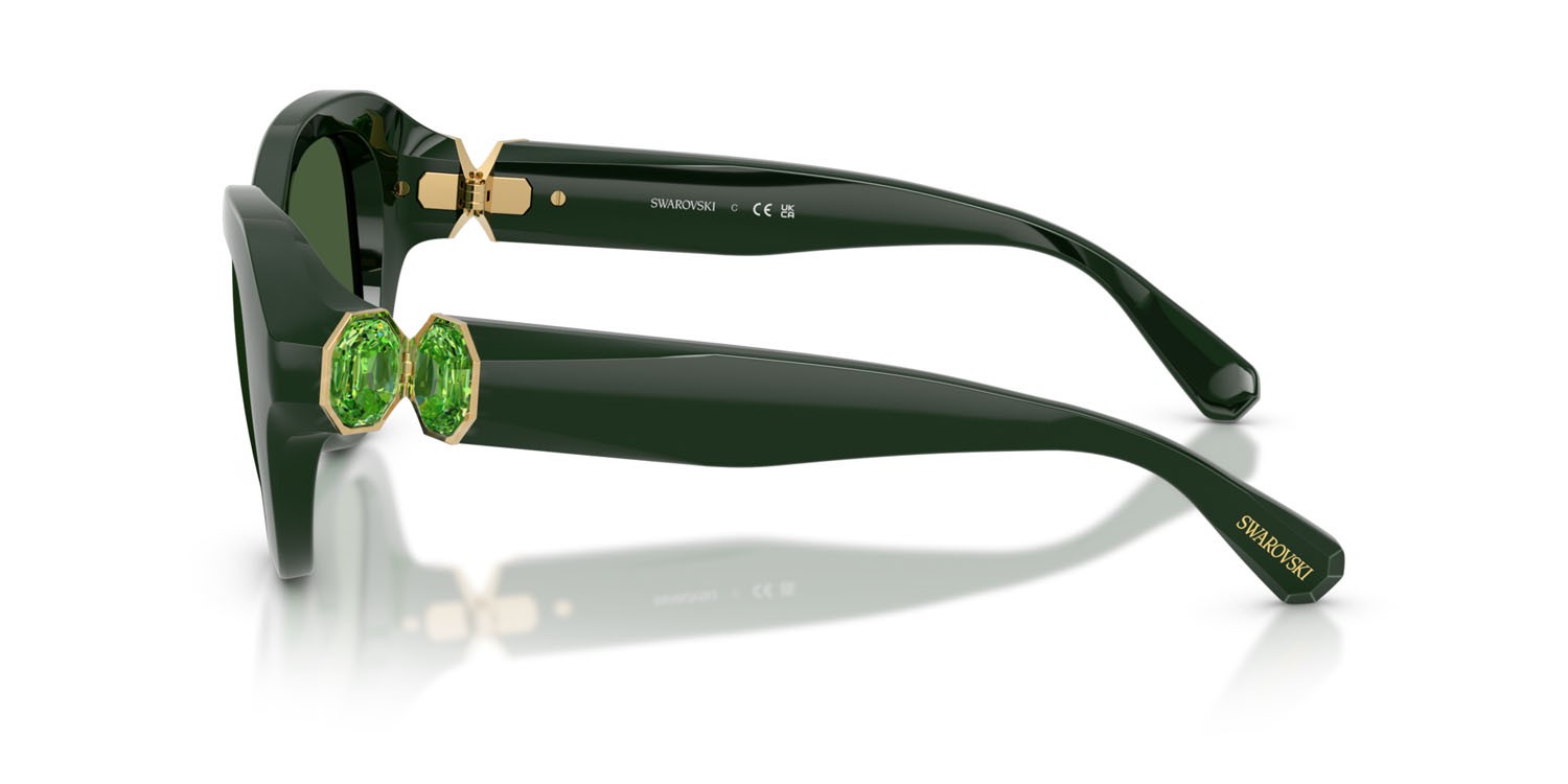 Occhiali da sole Swarovski SK 6037 (102671) colore verde tinta unita forma rotondo lenti verde scuro