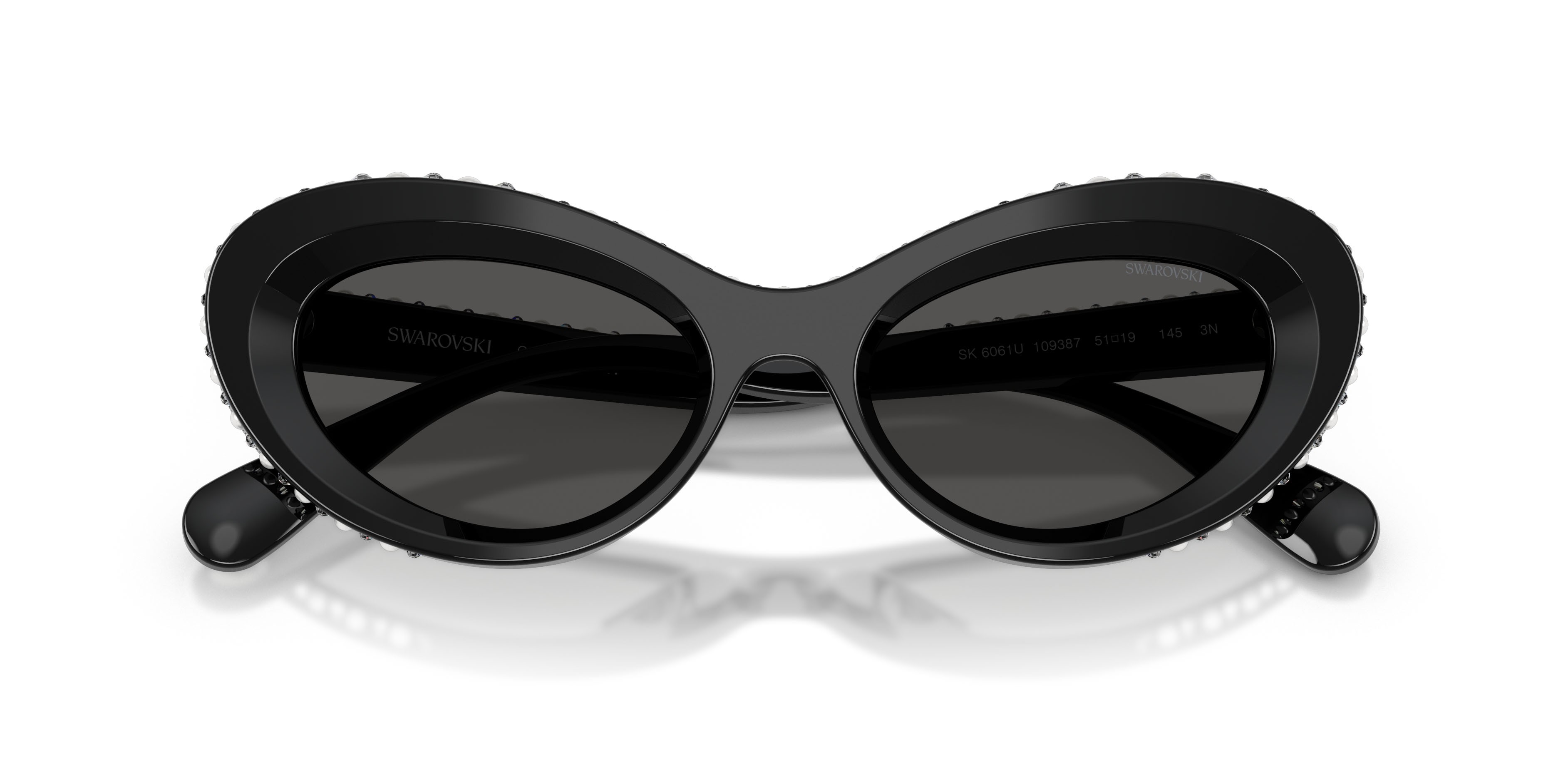 Sunglasses Swarovski SK 6061U (109387) color nero shape cat eye lenses grigio scuro