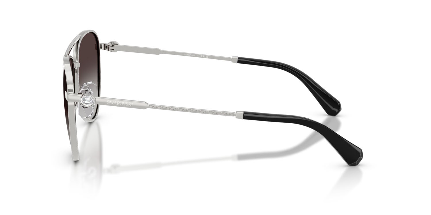 Sunglasses Swarovski SK 7031 (40018G) color argento shape aviator lenses grigio sfumato