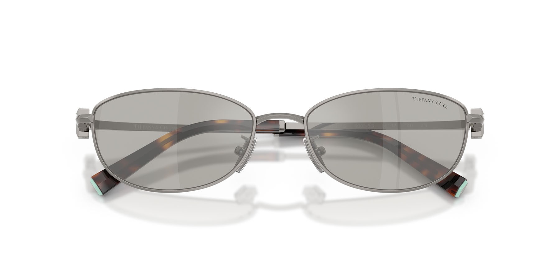Occhiali da sole Tiffany TF 3115 (60036G) colore gunmetal forma ovale lenti grigio chiaro specchiato argento