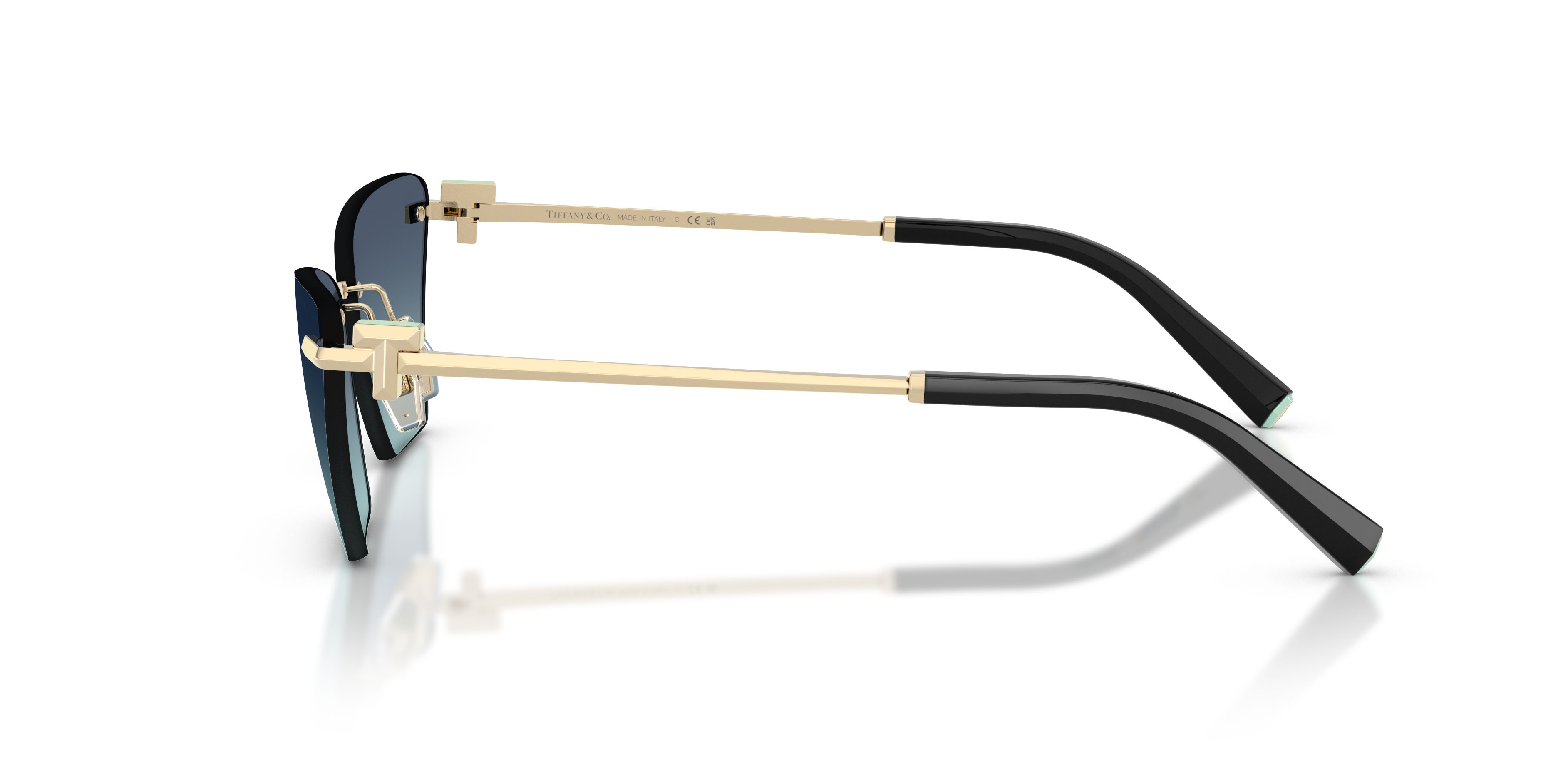 Sunglasses Tiffany TF 3120 (60219S) color oro pallido shape butterfly lenses azzurro sfumato blu