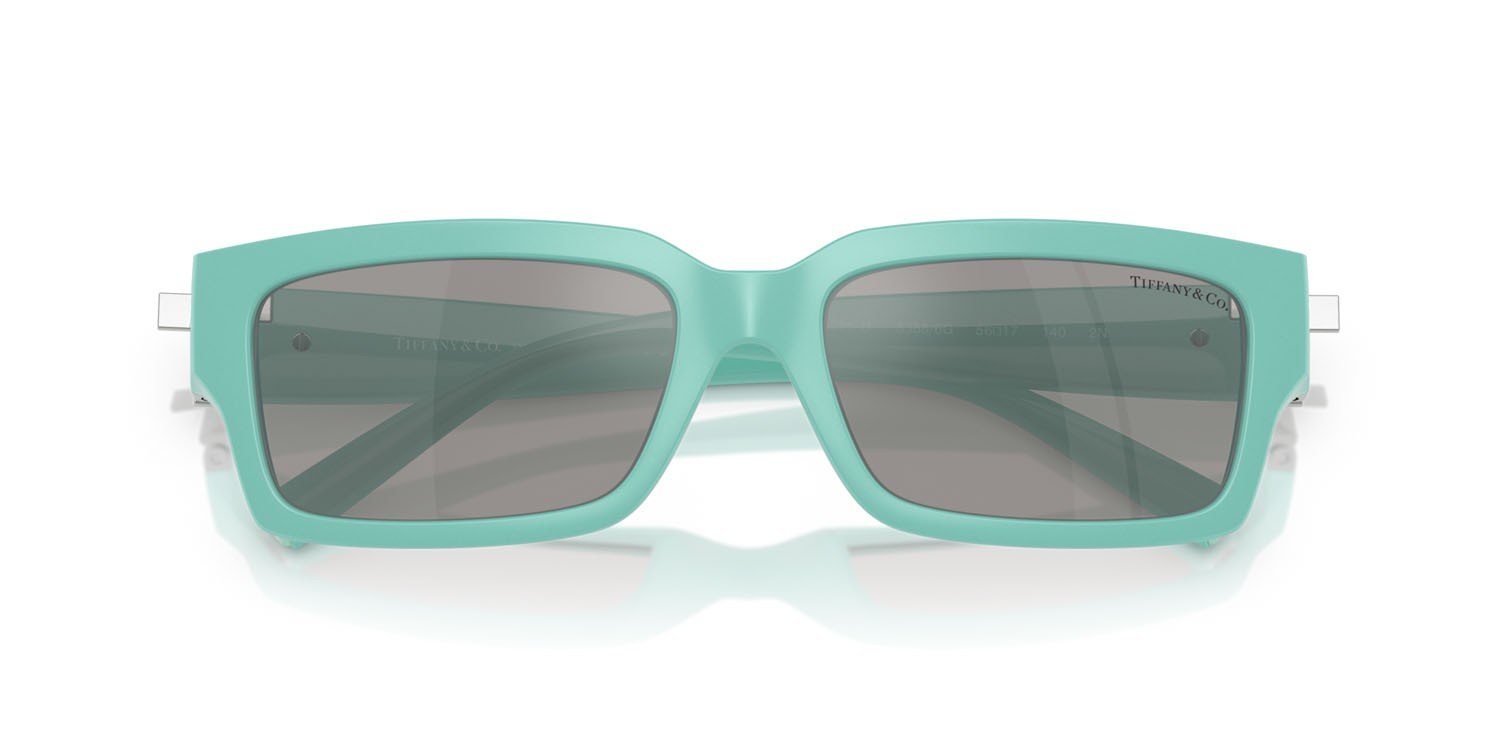 Occhiali da sole Tiffany TF 4226U (83886G) colore blu tiffany forma rettangolare lenti grigio chiaro specchiato argento