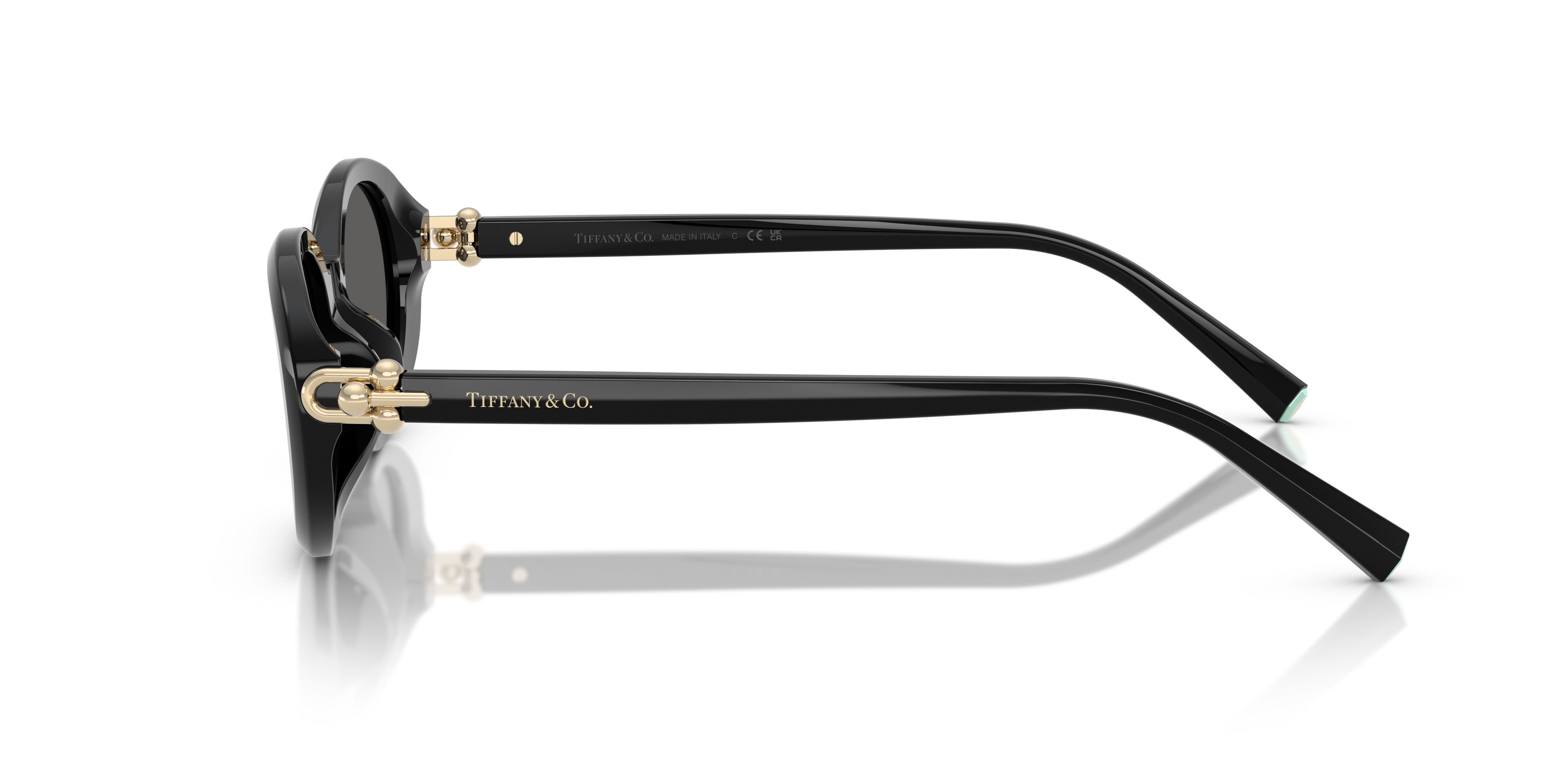 Occhiali da sole Tiffany TF 4242D (8361S4) colore nero forma ovale lenti grigio scuro
