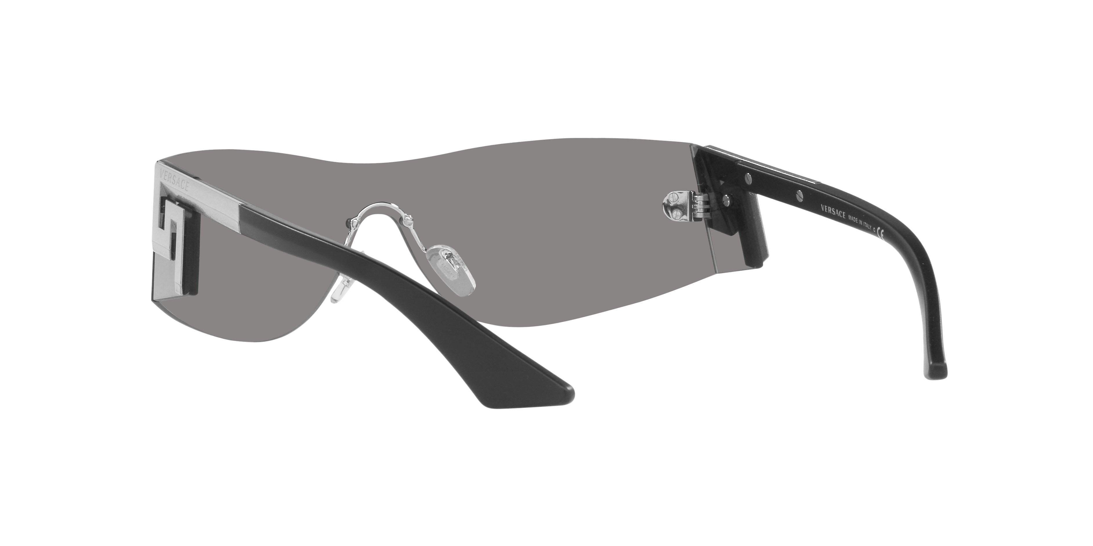 Sunglasses Versace VE 2241 (10006G) color argento a specchio shape irregular lenses grigio chiaro specchiato argento