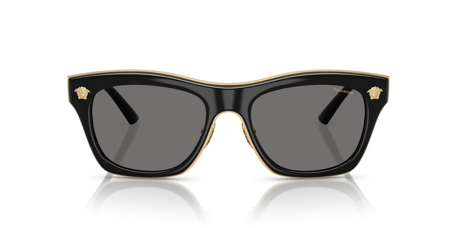 Occhiali da sole Versace VE 2272 (GB1/81) colore nero forma rettangolare lenti polar grigio scuro