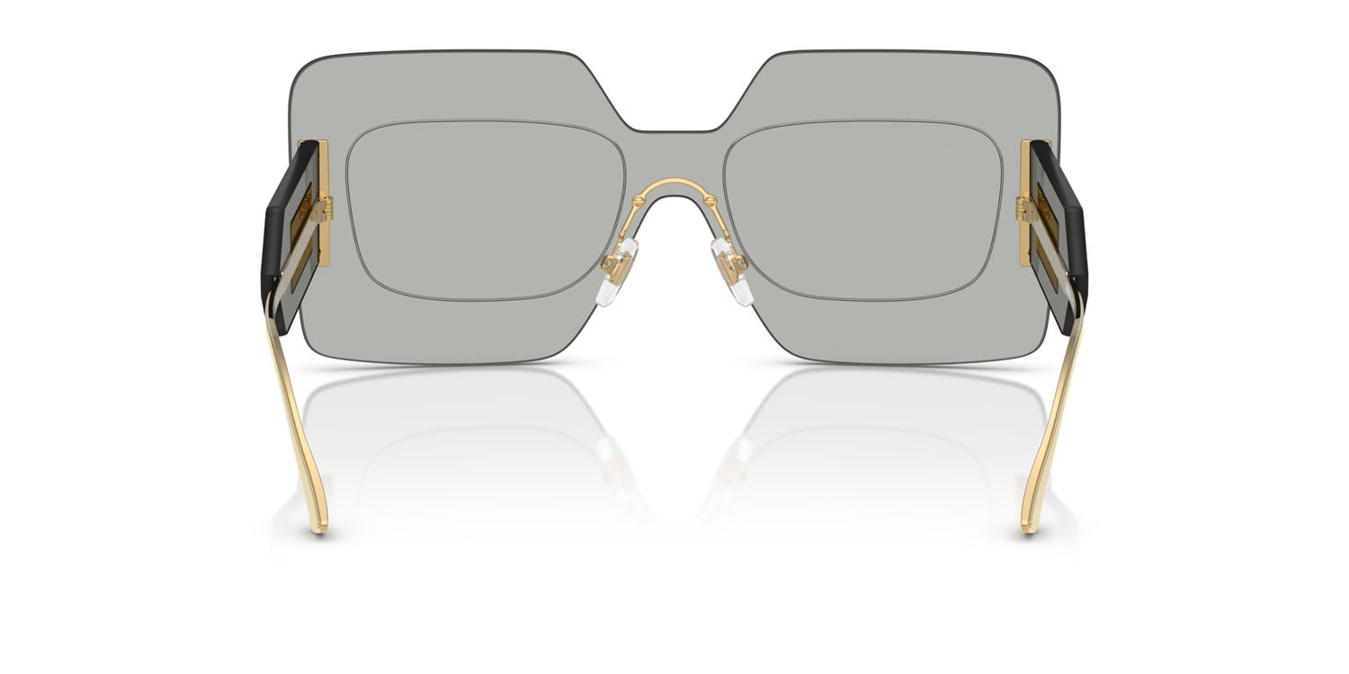 Occhiali da sole Versace VE 2277 (10018V) colore argento a specchio forma quadrato lenti argento a specchio