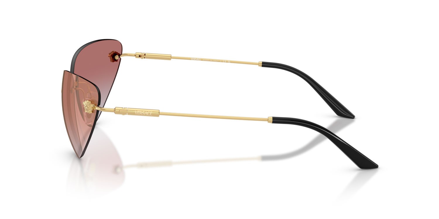 Occhiali da sole Versace VE 2281 (10026F) colore oro forma cat eye lenti rosa sfumato rosa a specchio