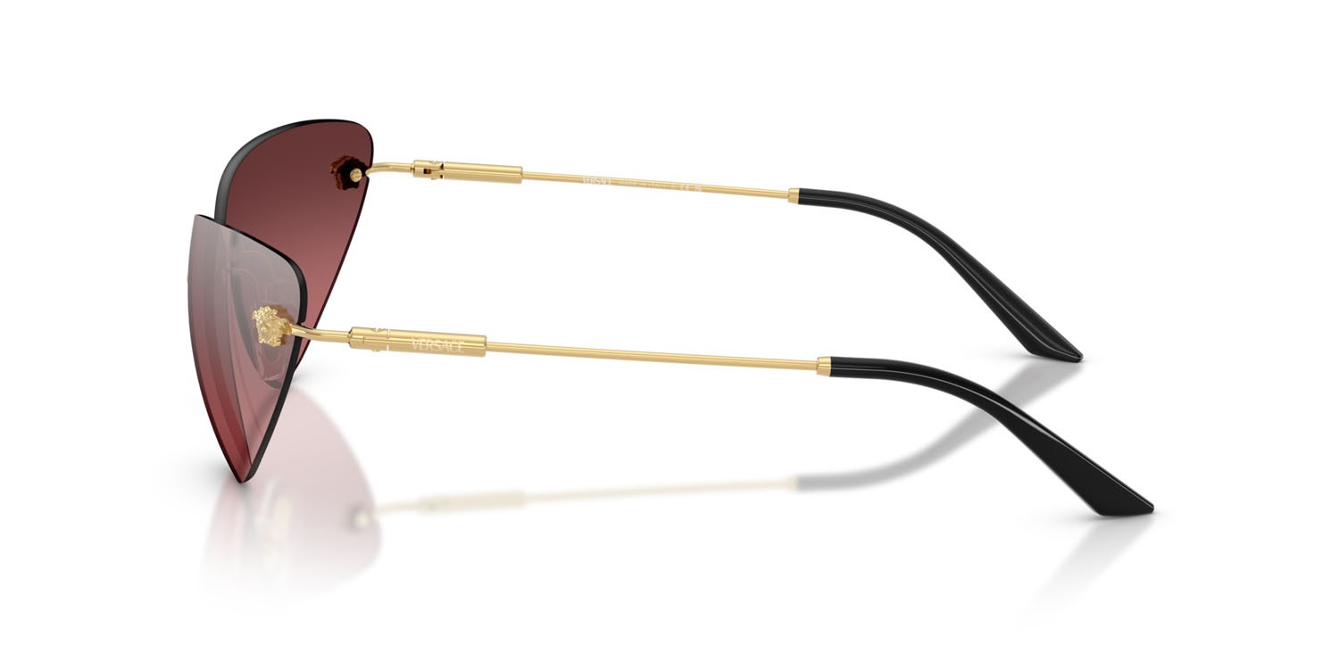 Occhiali da sole Versace VE 2281 (10027E) colore oro forma cat eye lenti rosa sfumato argento a specchio