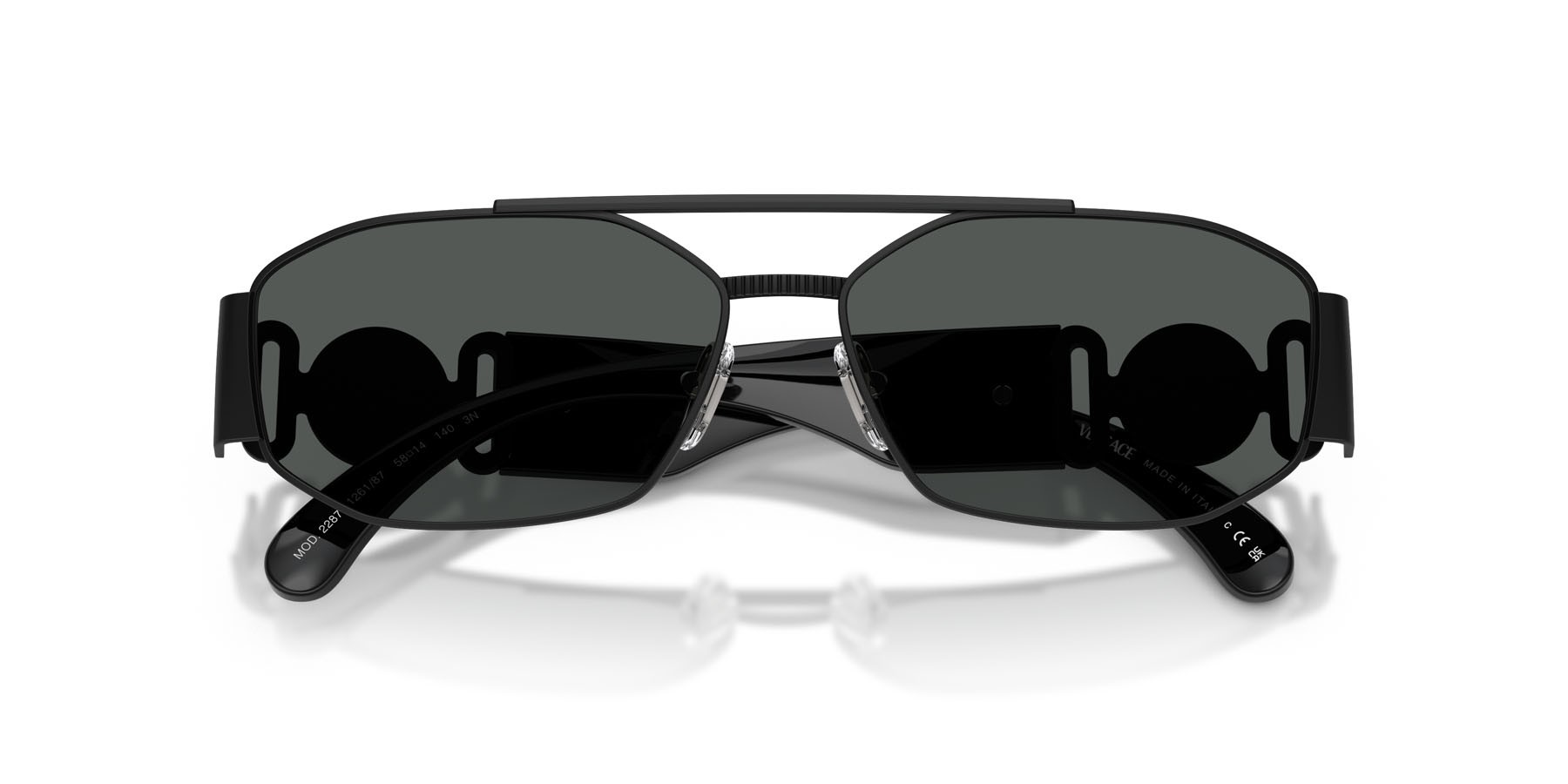 Occhiali da sole Versace VE 2287 (126187) colore nero opaco forma irregolare lenti grigio scuro