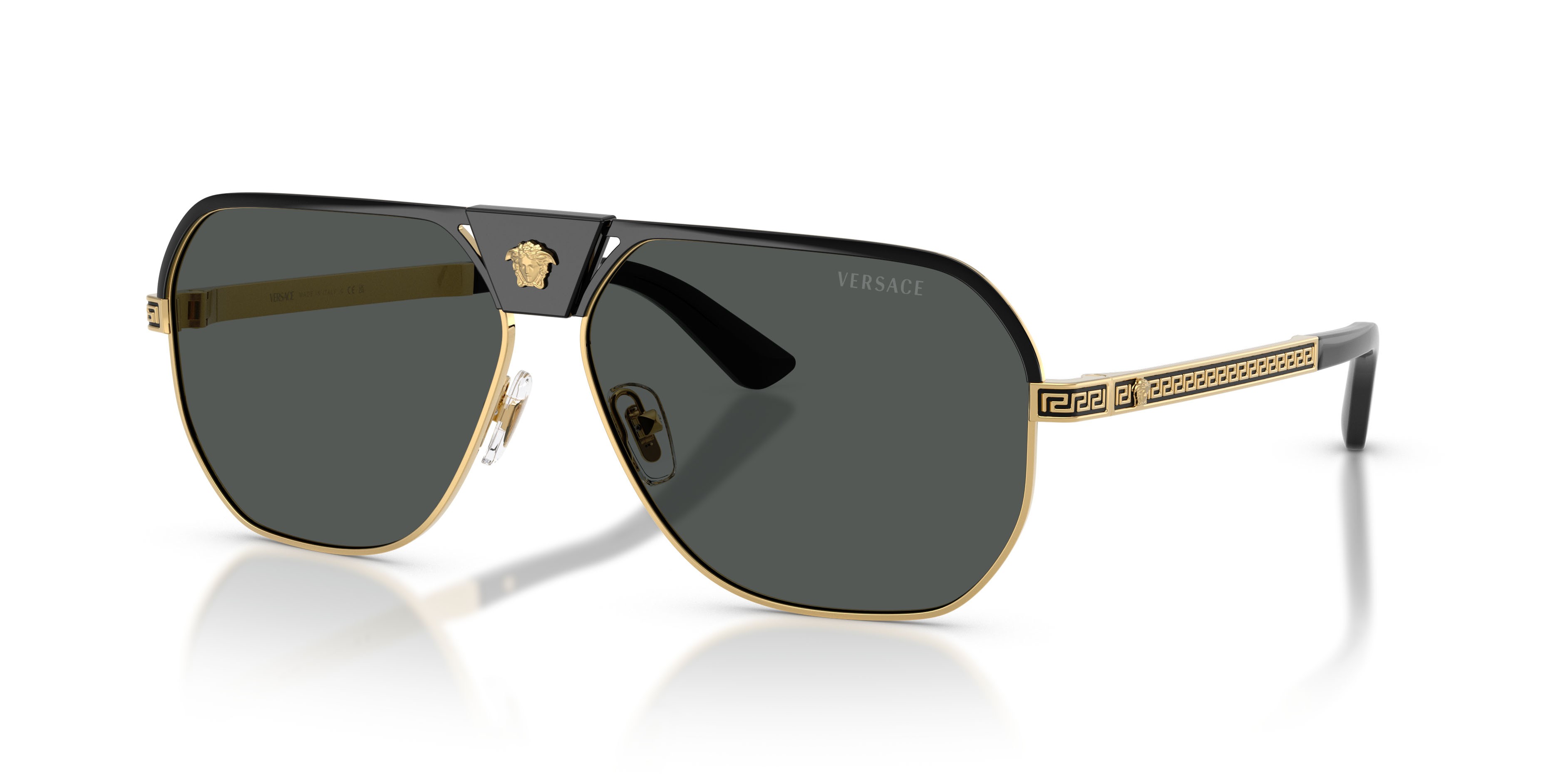 Occhiali da sole Versace VE 2294 (100287) colore nero forma quadrato lenti grigio scuro