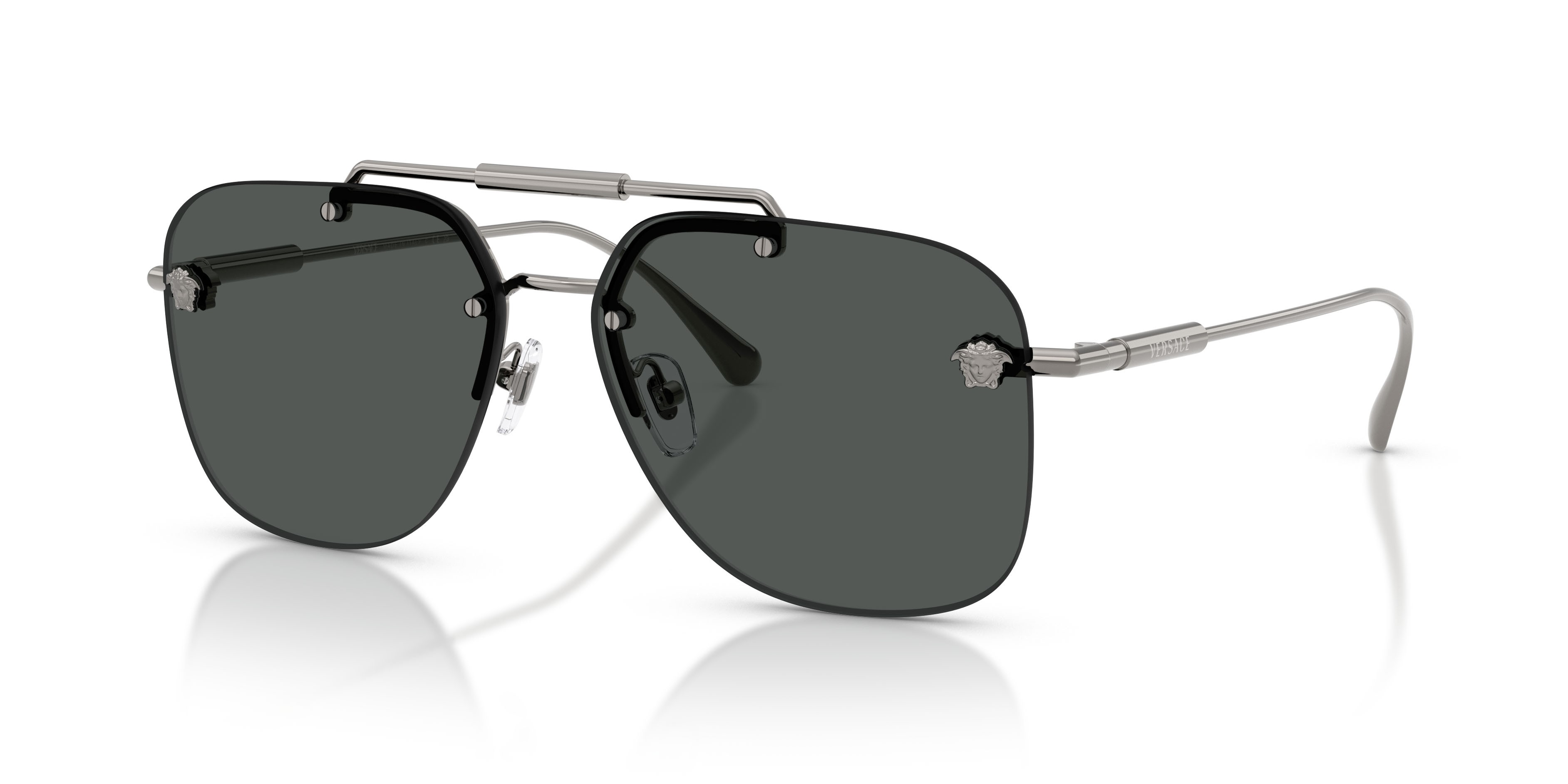 Occhiali da sole Versace VE 2296 (100187) colore gunmetal forma quadrato lenti grigio scuro