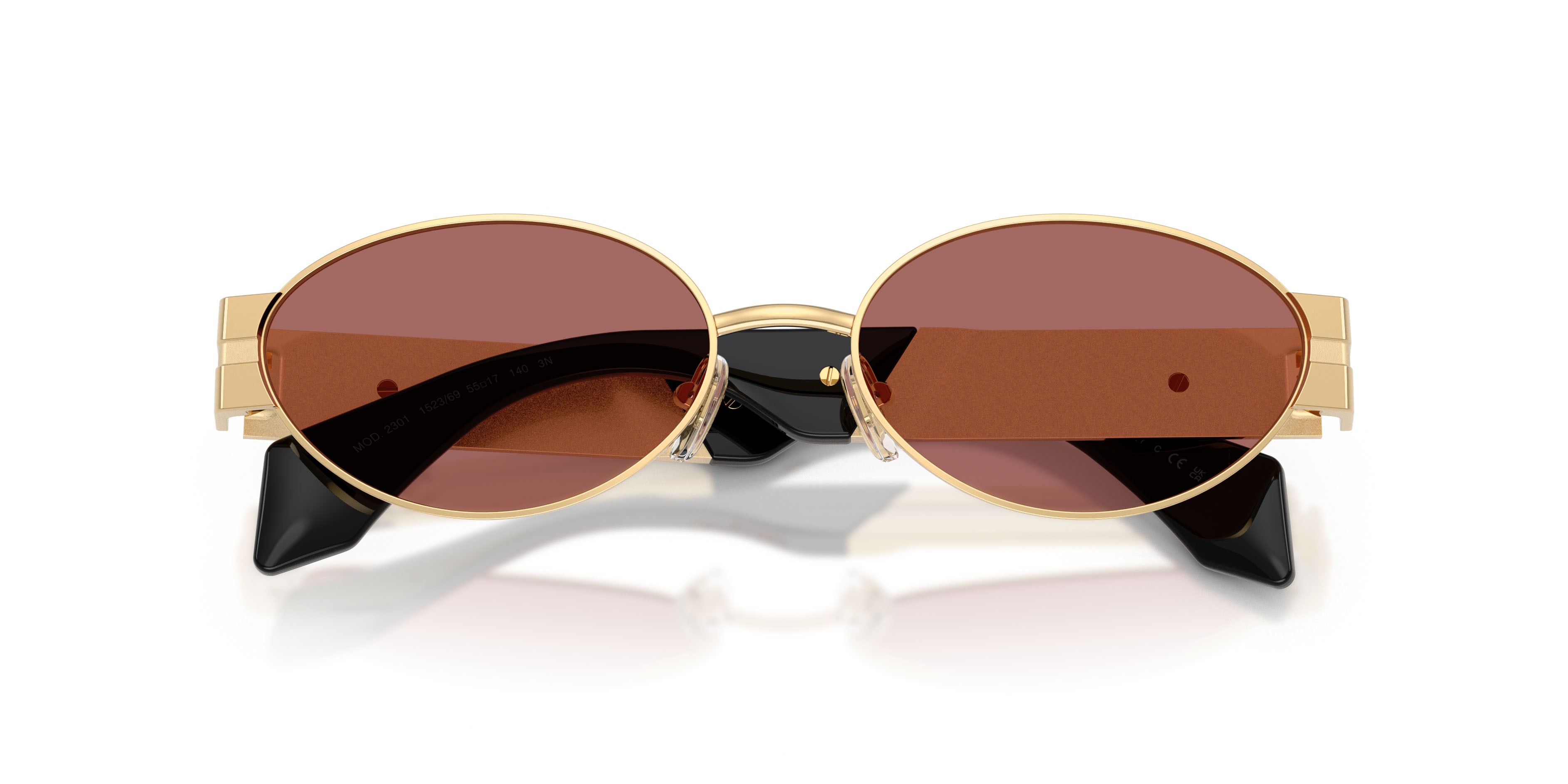 Occhiali da sole Versace VE 2301 (152369) colore oro versace forma ovale lenti violetto scuro