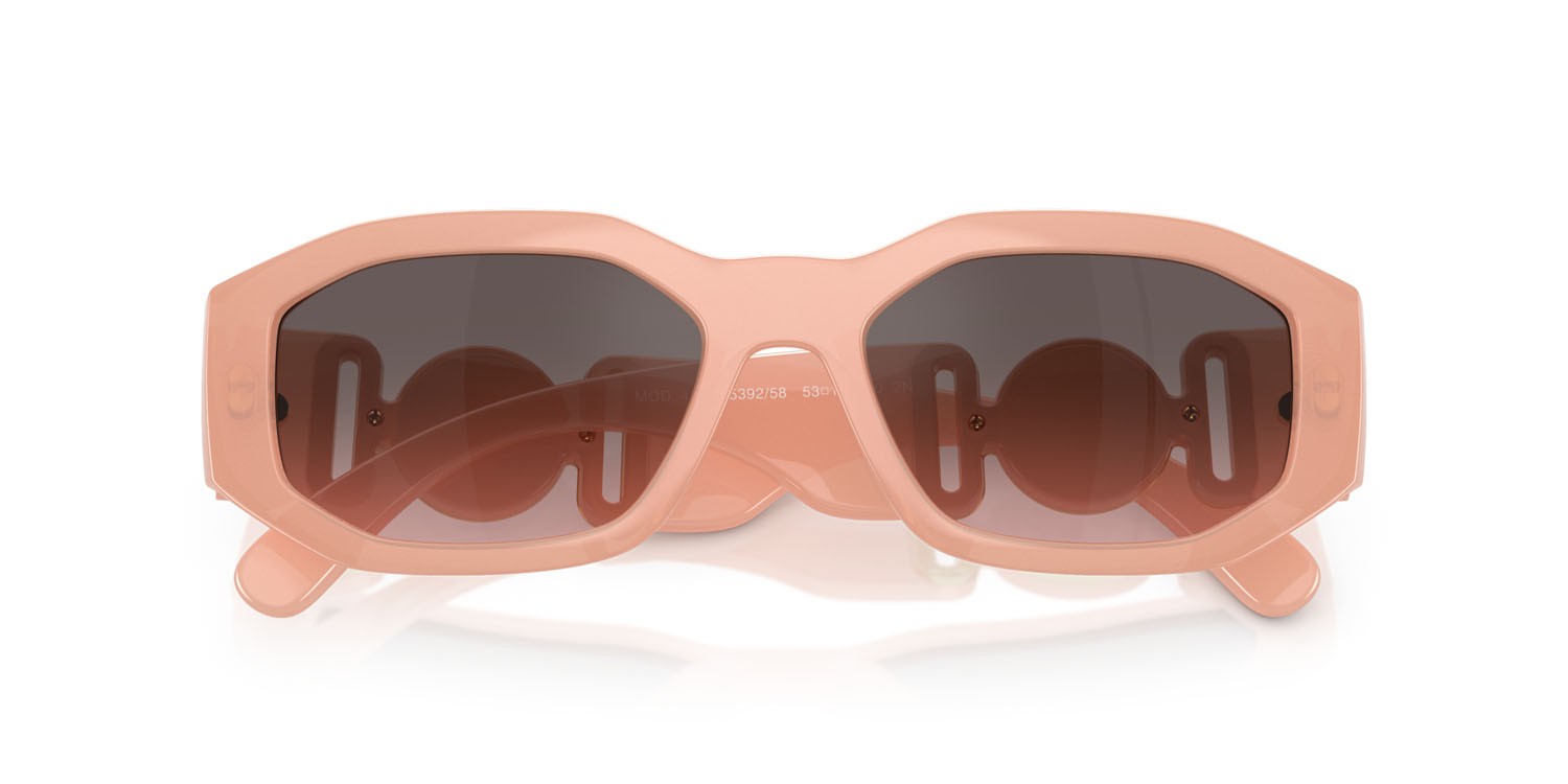 Occhiali da sole Versace VE 4361 (539258) colore nude opal forma irregolare lenti pink gradient grey flash silver