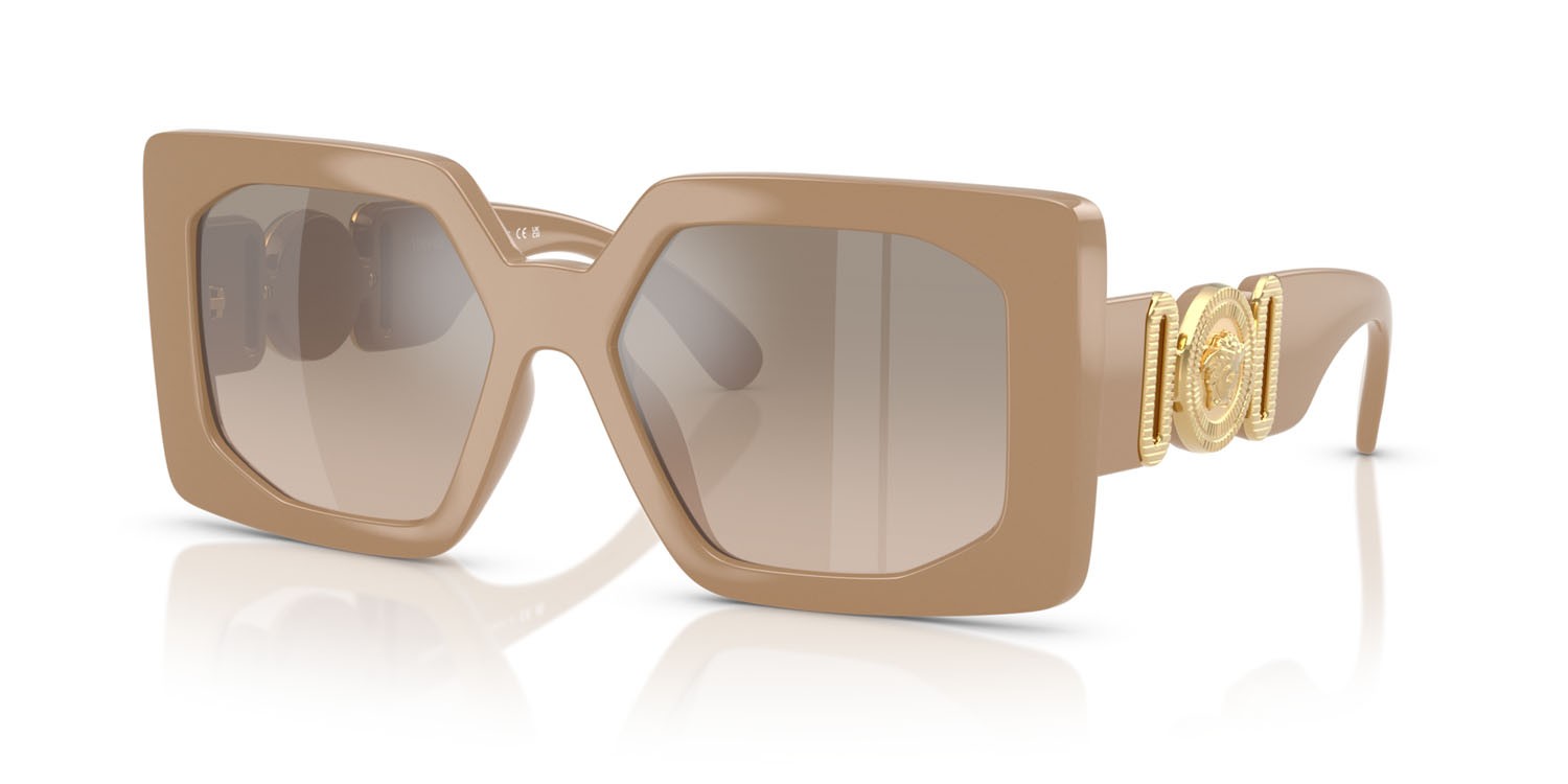 Occhiali da sole Versace VE 4478U (549961) colore beige forma quadrato lenti brown grad grey mirror silver