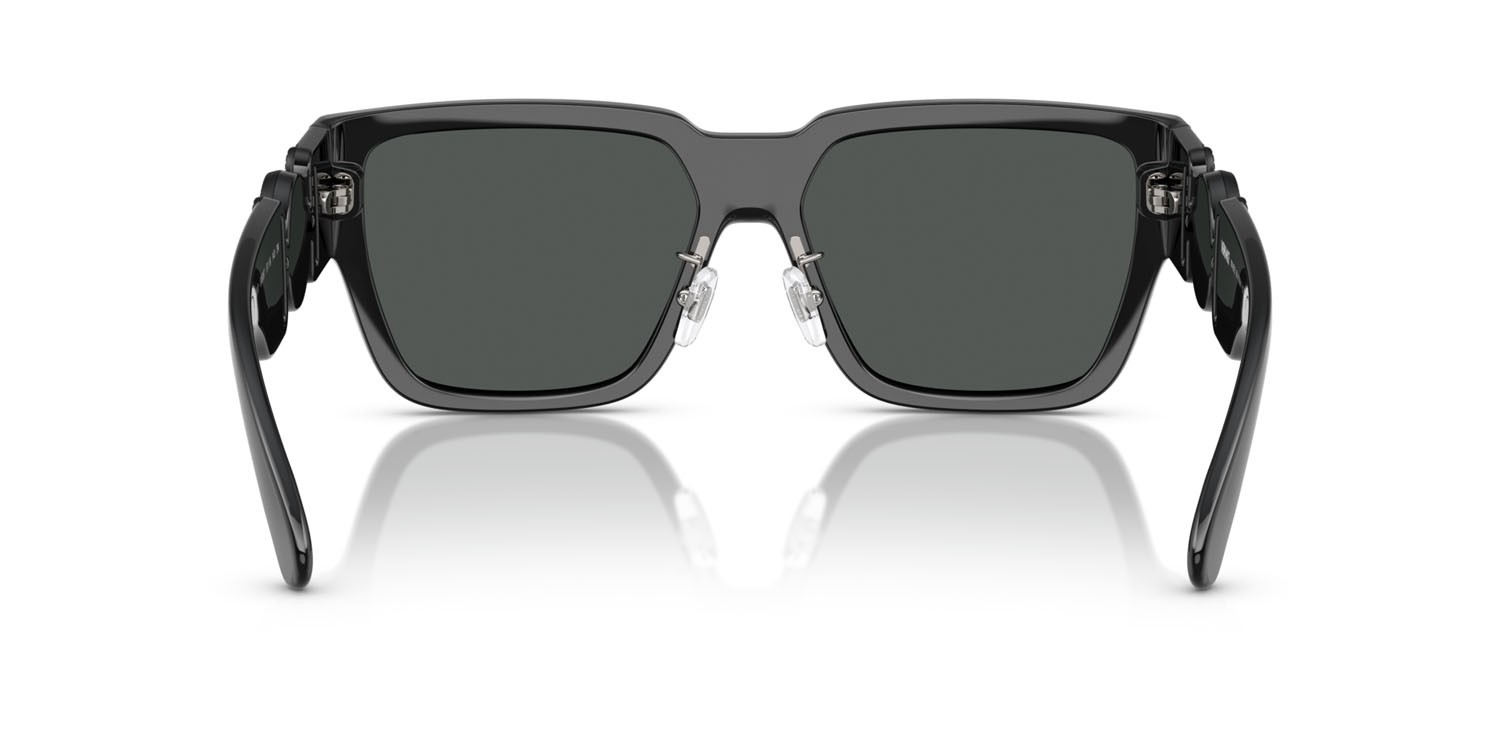 Occhiali da sole Versace VE 4483D (536087) colore nero forma rettangolare lenti grigio scuro