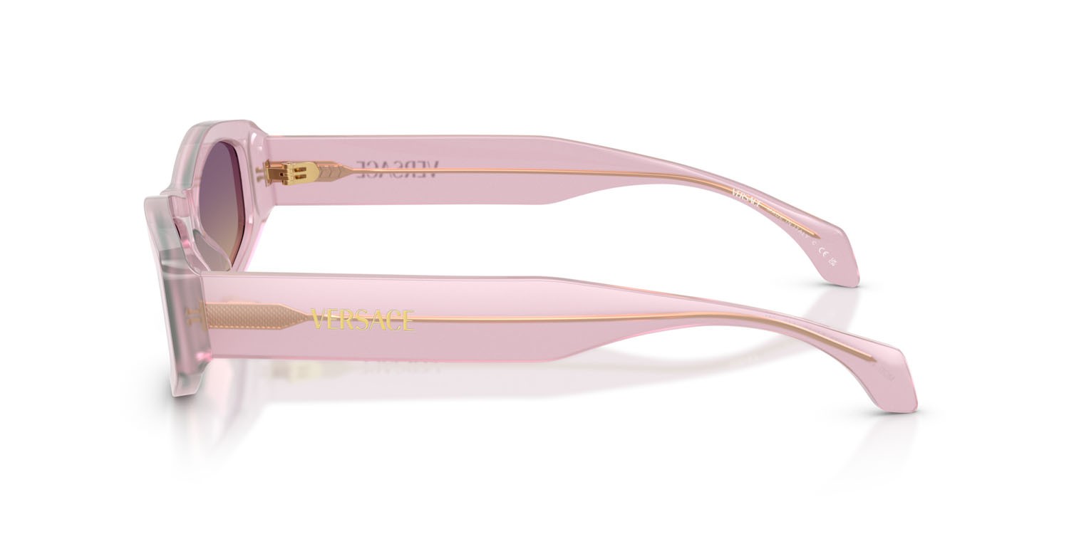 Occhiali da sole Versace VE 4487 (551370) colore opal lillac forma irregolare lenti giallo sfumato viola