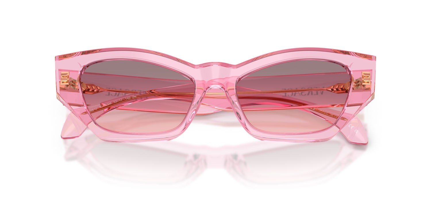 Occhiali da sole Versace VE 4488U (53705M) colore rosa trasparente forma cat eye lenti rosa sfumato grigio