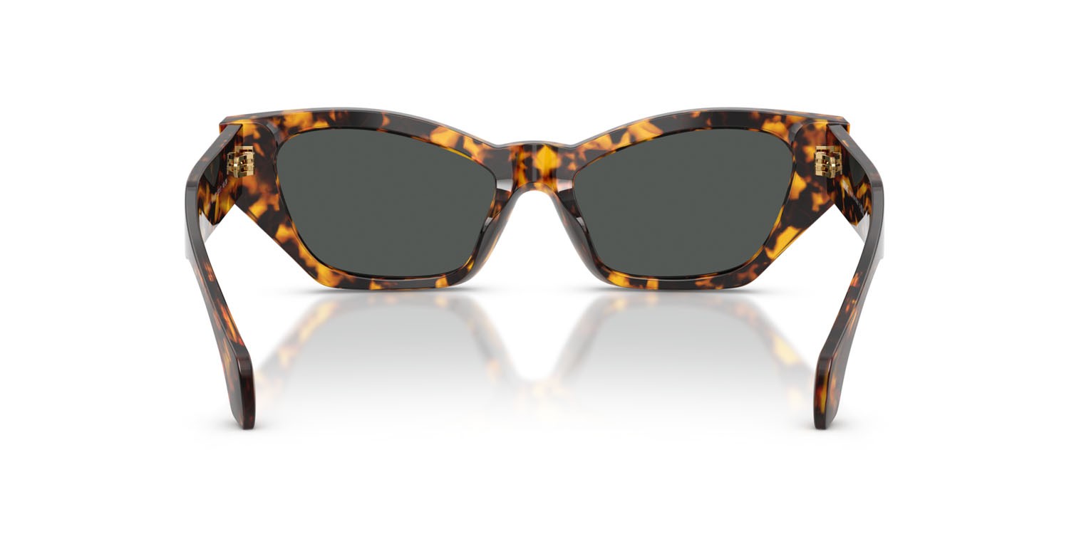 Occhiali da sole Versace VE 4488U (551487) colore havana tartarugato forma cat eye lenti grigio scuro