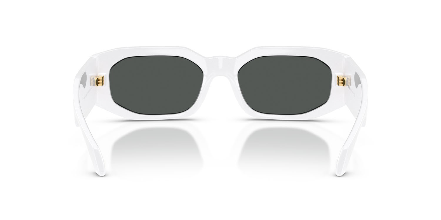 Occhiali da sole Versace VE 4489U (314/87) colore bianco forma irregolare lenti grigio scuro