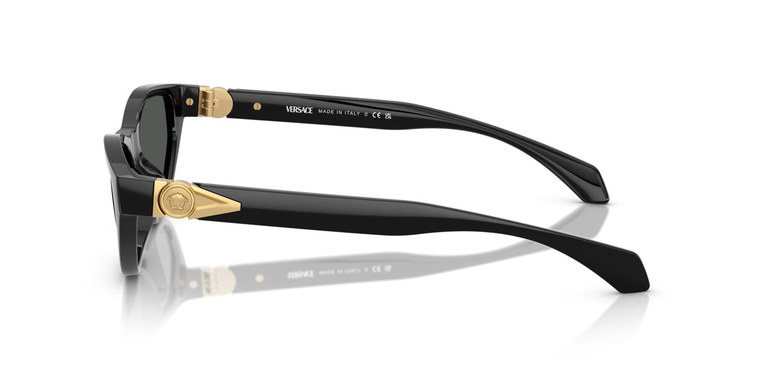 Occhiali da sole Versace VE 4491U (GB1/87) colore nero forma cat eye lenti grigio scuro