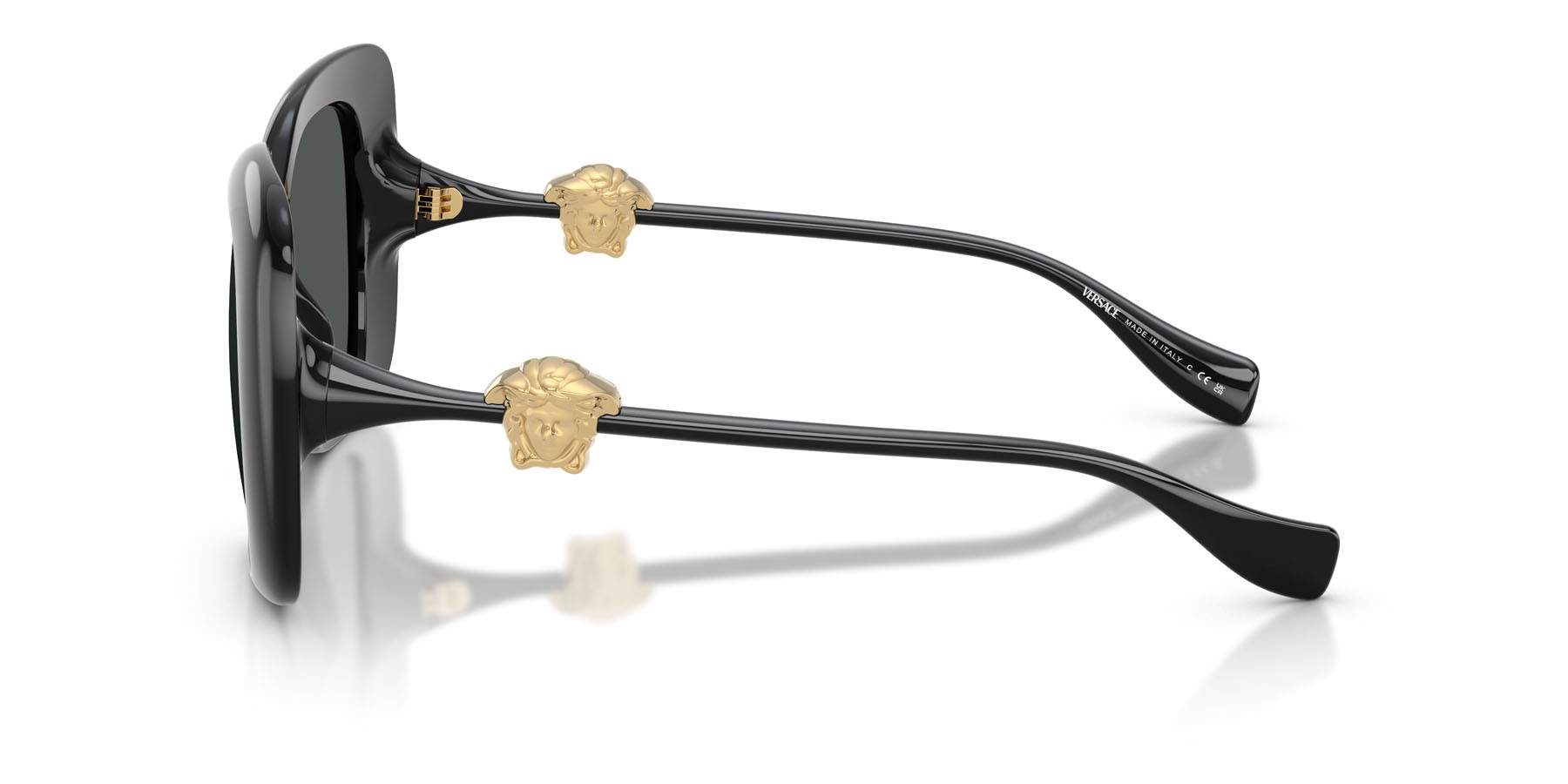 Occhiali da sole Versace VE 4499U (GB1/87) colore nero forma quadrato lenti grigio scuro