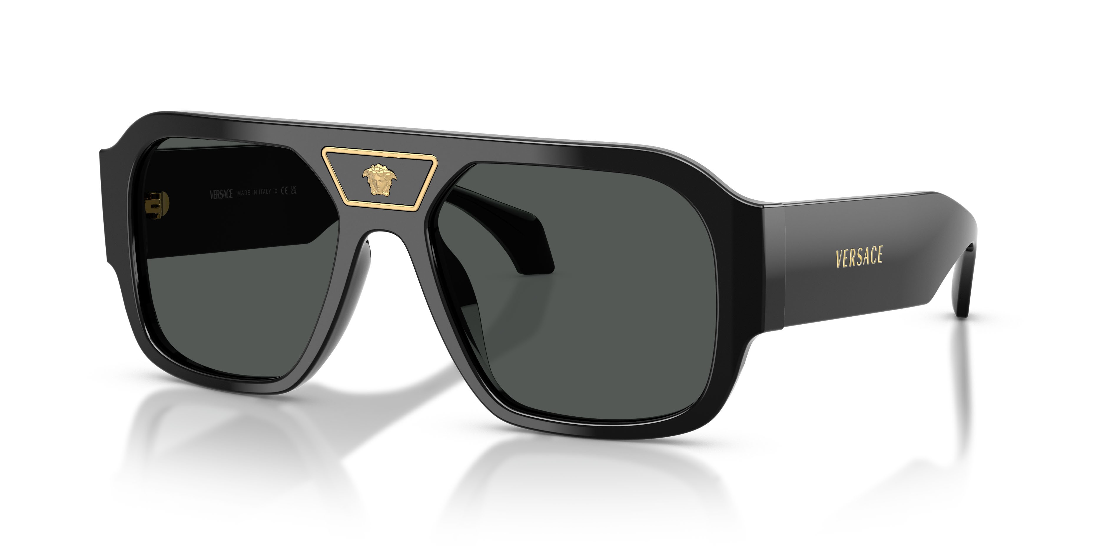 Occhiali da sole Versace VE 4508U (GB1/87) colore nero forma quadrato lenti grigio scuro