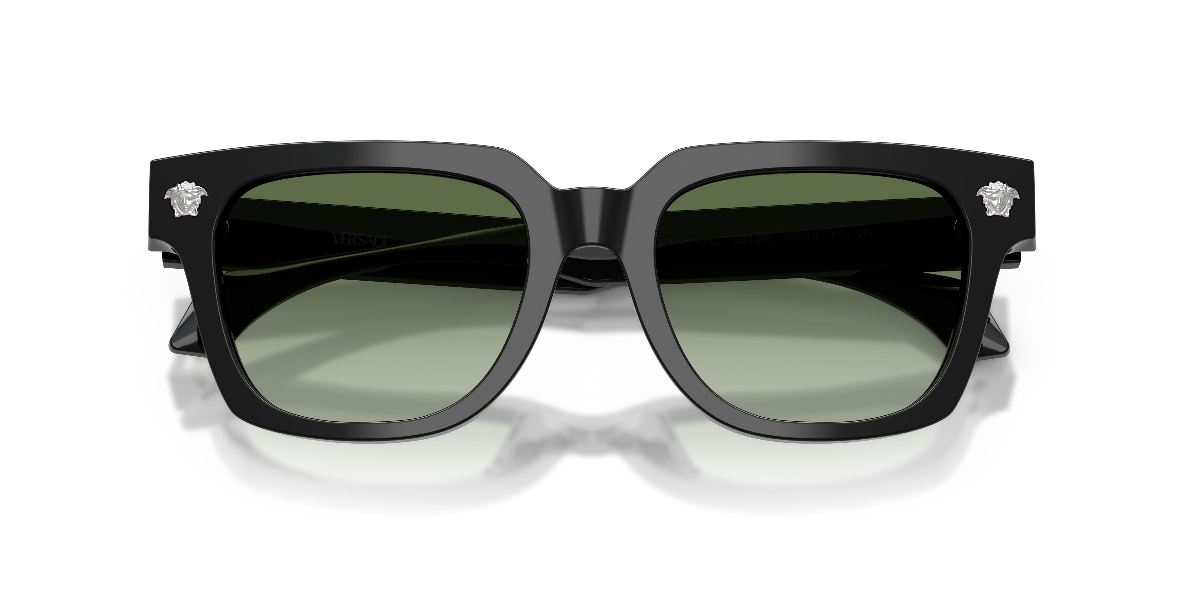 Occhiali da sole Versace VE 4510U (GB1/8E) colore nero forma quadrato lenti verde sfumato