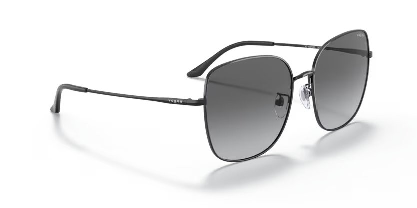 Sunglasses Vogue VO 4237SD (352/11) color nero shape square lenses sfumato grigio