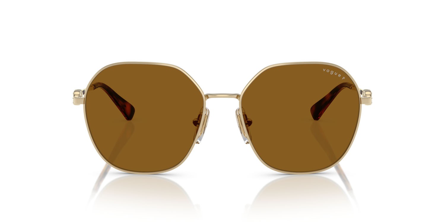 Occhiali da sole Vogue VO 4318SB (848/83) colore oro pallido forma irregolare lenti polar marrone scuro
