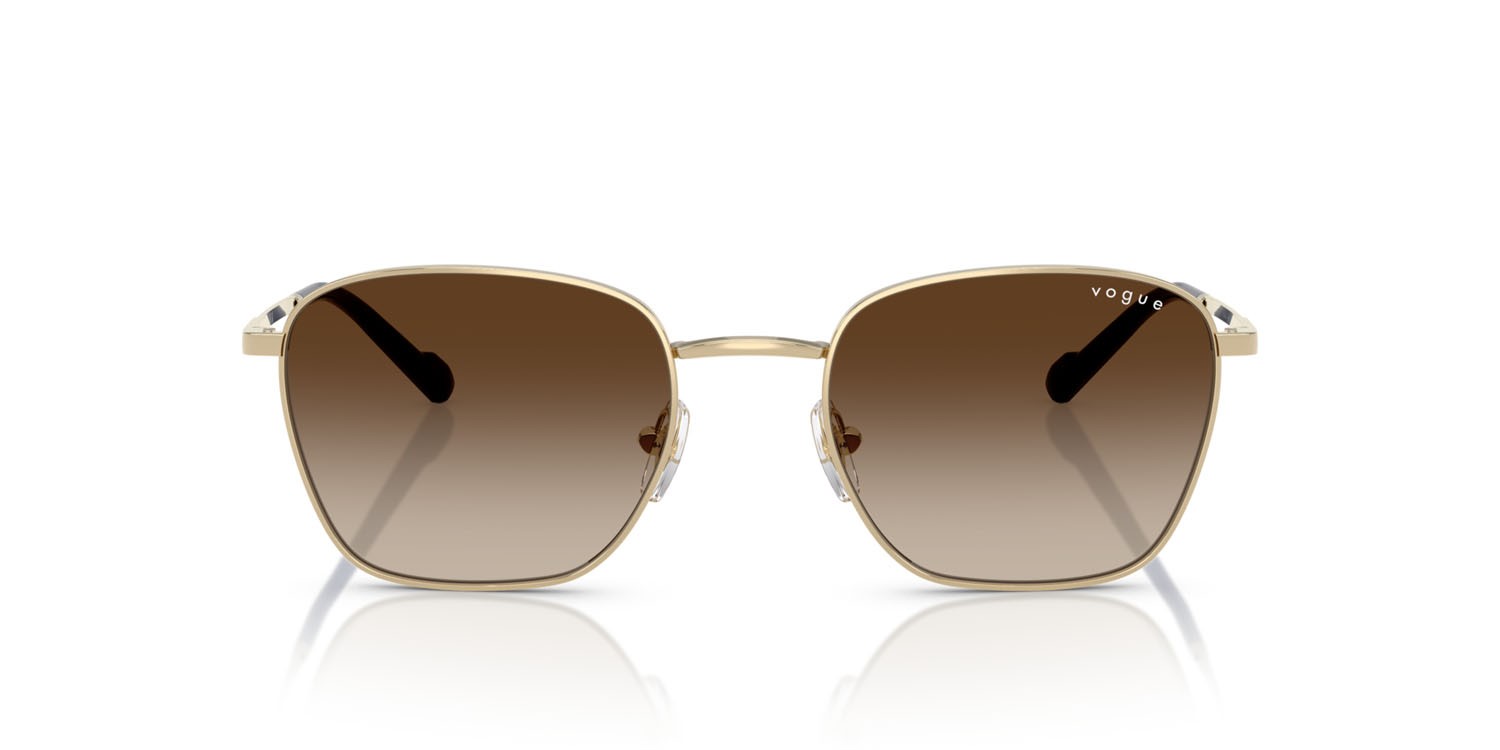Occhiali da sole Vogue VO 4322S (848/13) colore oro pallido forma quadrato lenti marrone sfumato