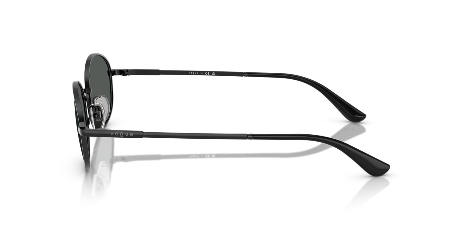 Occhiali da sole Vogue VO 4323S (352/87) colore nero forma ovale lenti grigio scuro
