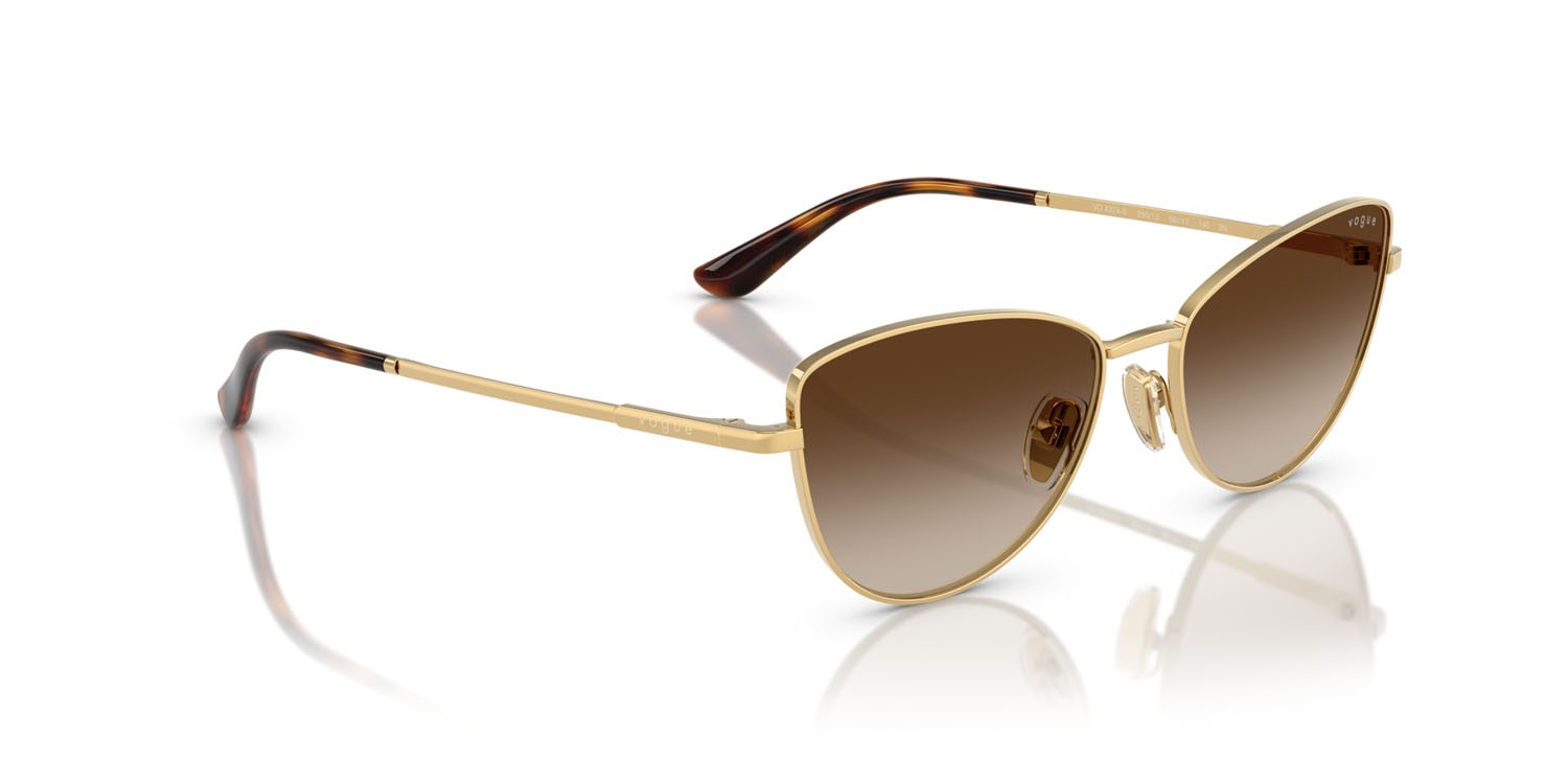 Occhiali da sole Vogue VO 4324S (280/13) colore oro forma farfalla lenti gradient dark brown
