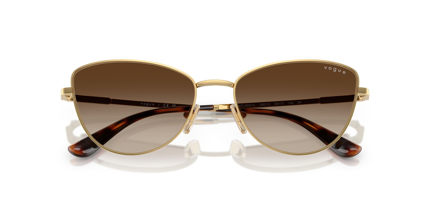 Occhiali da sole Vogue VO 4324S (280/13) colore oro forma farfalla lenti gradient dark brown